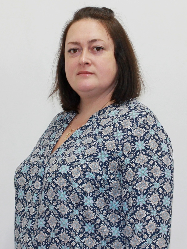 Попова Екатерина Петровна.